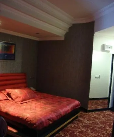 Avalon Otel 3*